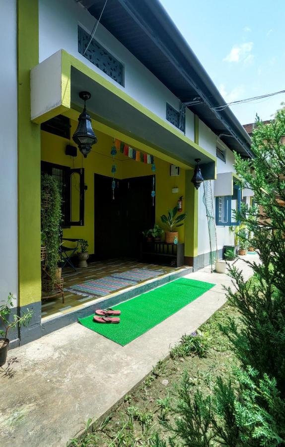 Stargaze Backpackers Hostel Guwahati Exterior foto