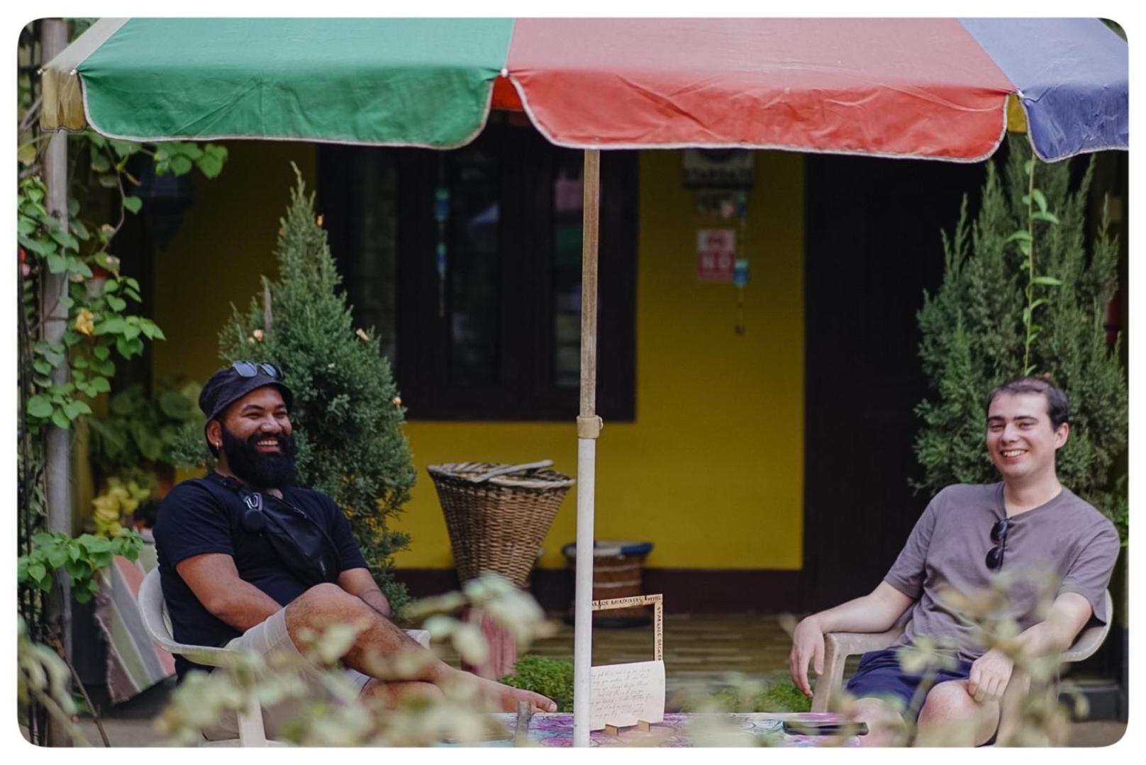 Stargaze Backpackers Hostel Guwahati Exterior foto